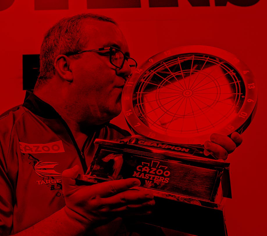 Stephen Bunting Holding PDC Masters Trophy 2024